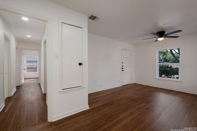 143 SHASTA AVE, San Antonio, TX 78221