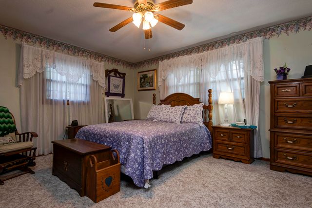 759 W Kingsley Street, Springfield, MO 65807