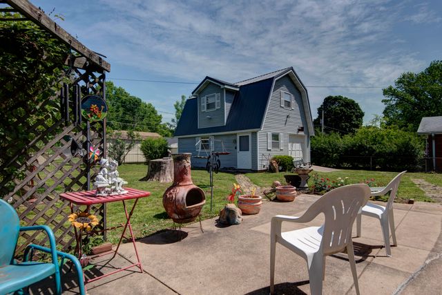 759 W Kingsley Street, Springfield, MO 65807