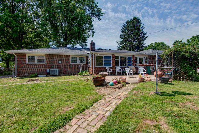 759 W Kingsley Street, Springfield, MO 65807
