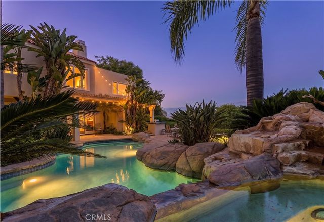 24142 Park Riviera, Calabasas, CA 91302