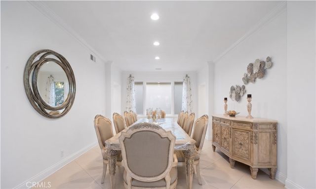24142 Park Riviera, Calabasas, CA 91302