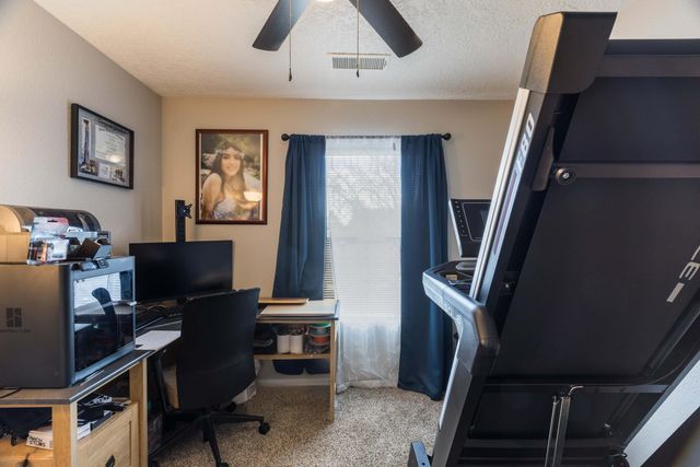 1739 Pegasus Avenue SE, Rio Rancho, NM 87124