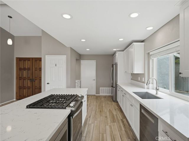 3429 Pontiac, Carlsbad, CA 92010