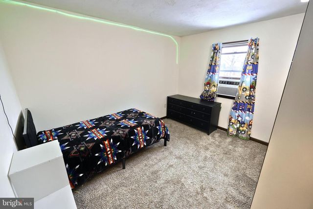 21 5TH ST, Hanover, PA 17331