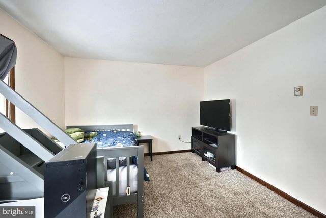 21 5TH ST, Hanover, PA 17331