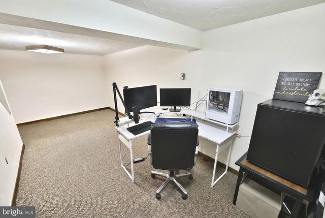 21 5TH ST, Hanover, PA 17331