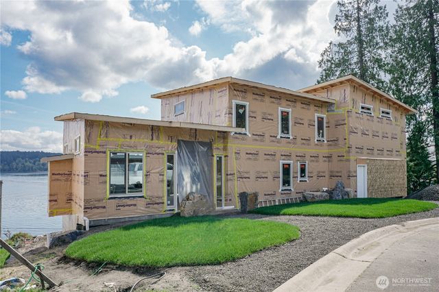 14198 Olalla Crest Lane SE, Olalla, WA 98359