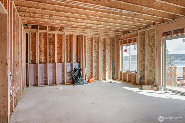 14198 Olalla Crest Lane SE, Olalla, WA 98359