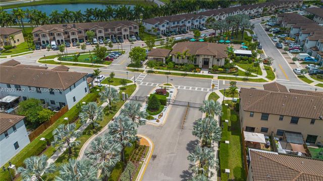 24911 SW 112th Pl, Homestead, FL 33032