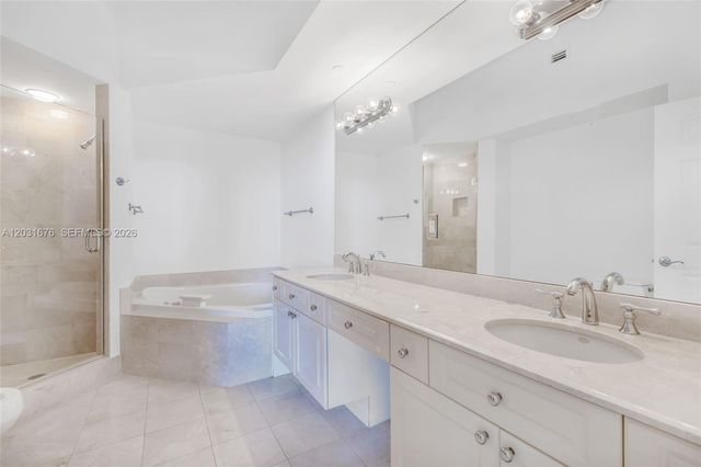 3200 N Ocean Blvd 1205, Fort Lauderdale, FL 33308