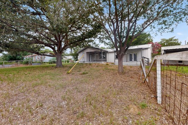 581 Fm 2336, Bastrop, TX 78602