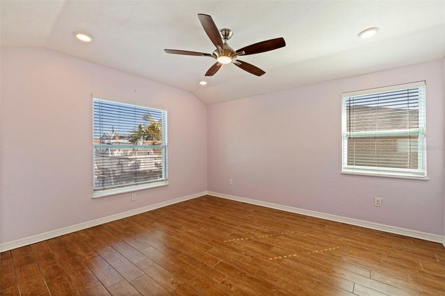 2637 46TH STREET S, Gulfport, FL 33711