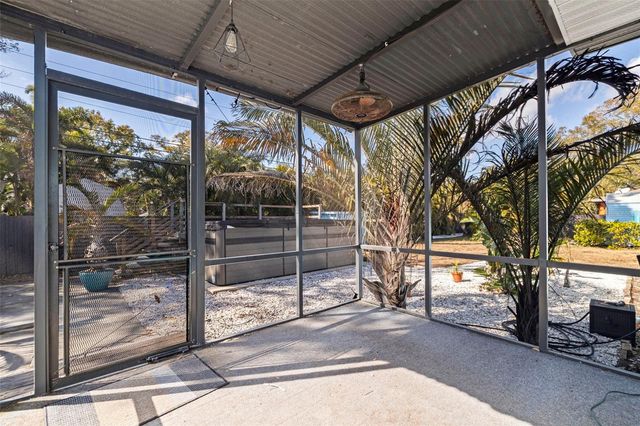 2637 46TH STREET S, Gulfport, FL 33711