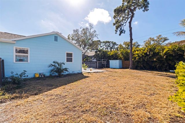 2637 46TH STREET S, Gulfport, FL 33711