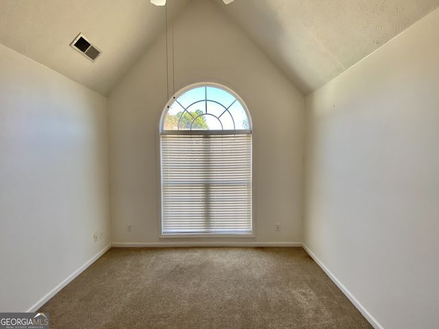 2935 Meadow Gate Way, Loganville, GA 30052