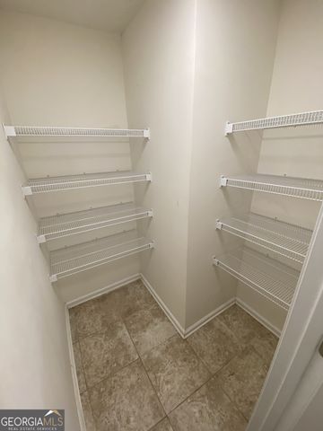 2935 Meadow Gate Way, Loganville, GA 30052
