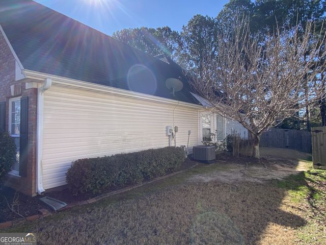 2935 Meadow Gate Way, Loganville, GA 30052