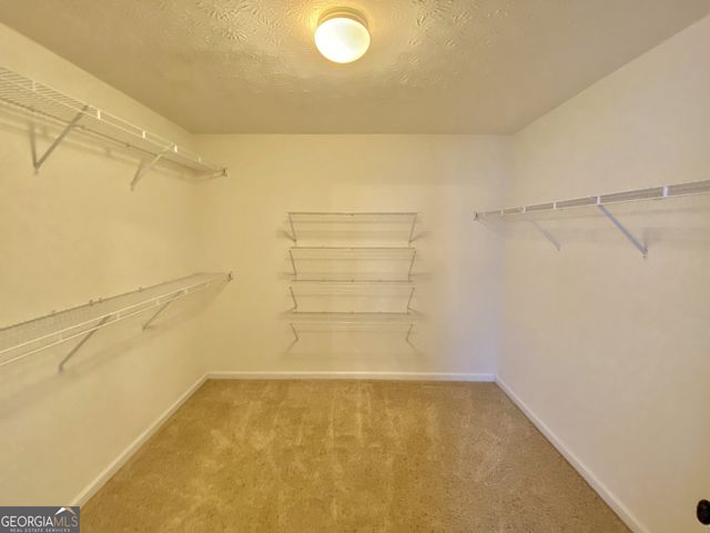 2935 Meadow Gate Way, Loganville, GA 30052
