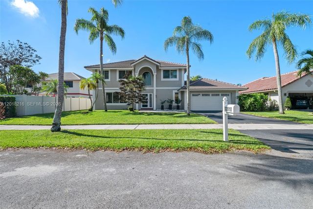 13910 Monticello St, Davie, FL 33325
