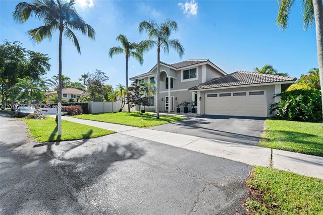 13910 Monticello St, Davie, FL 33325