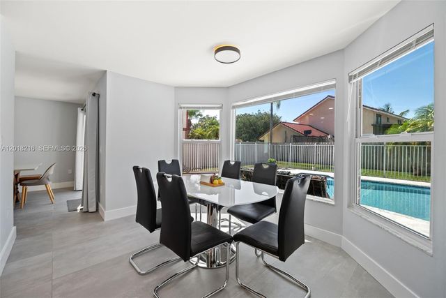 13910 Monticello St, Davie, FL 33325