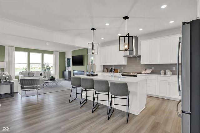 2353 Red Squirrel Way, Zionsville, IN 46077
