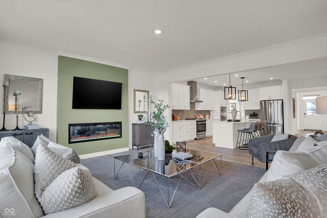 2353 Red Squirrel Way, Zionsville, IN 46077
