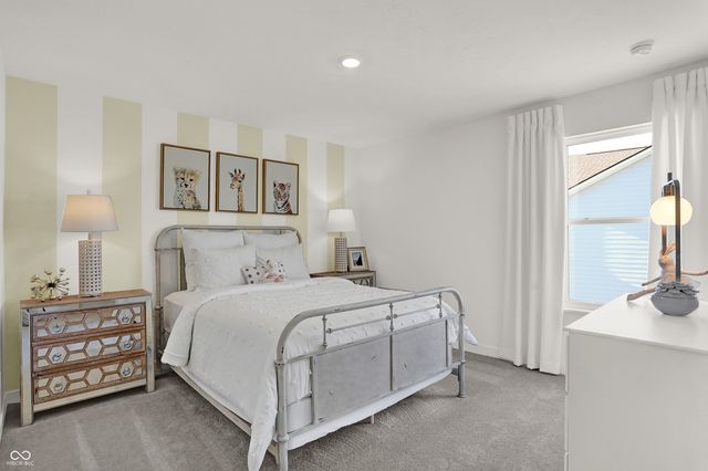 2353 Red Squirrel Way, Zionsville, IN 46077