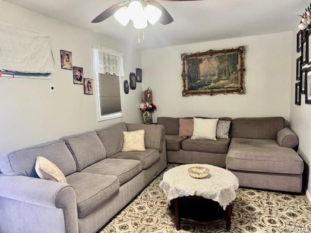 344 Rose Street, Massapequa Park, NY 11762