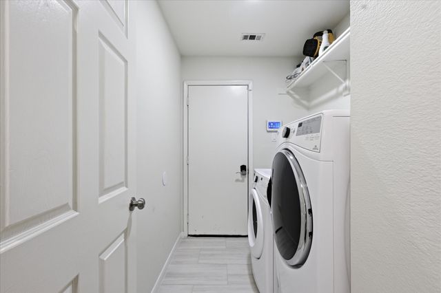 6811 Fairfield Way, Sachse, TX 75048