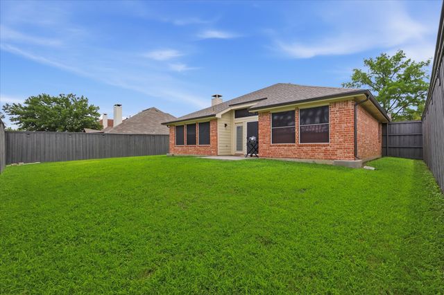 6811 Fairfield Way, Sachse, TX 75048