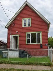 10 Grimes Street, Buffalo, NY 14212