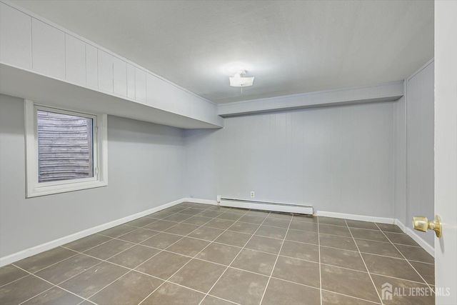 2 Garfield Park, Edison, NJ 08837