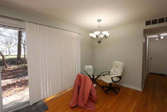 10115 Old Orchard Court 104, Skokie, IL 60076