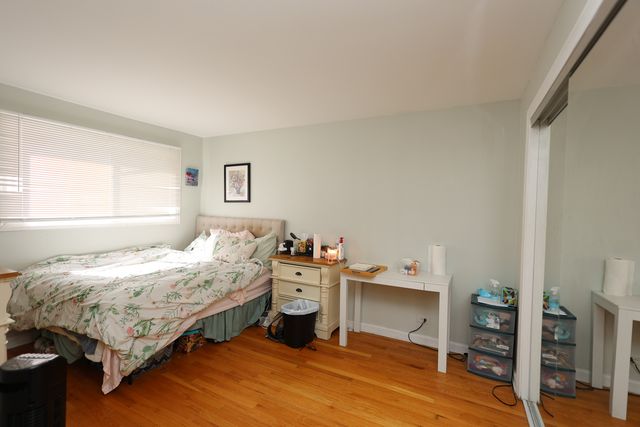 10115 Old Orchard Court 104, Skokie, IL 60076