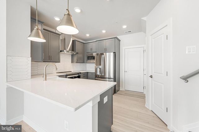 44592 STRABANE TER, Ashburn, VA 20147