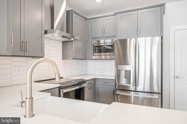 44592 STRABANE TER, Ashburn, VA 20147