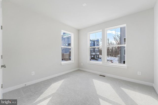 44592 STRABANE TER, Ashburn, VA 20147