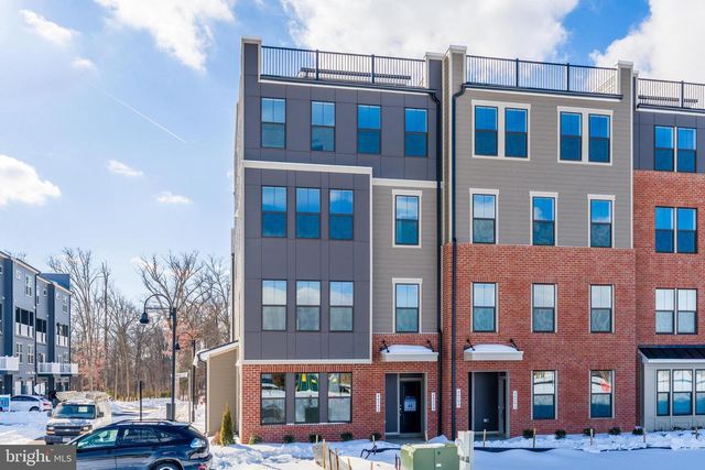 44592 STRABANE TER, Ashburn, VA 20147