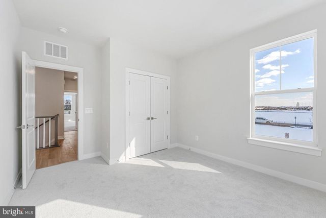 44592 STRABANE TER, Ashburn, VA 20147