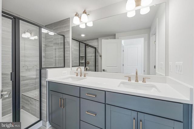 44592 STRABANE TER, Ashburn, VA 20147