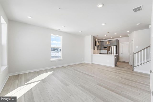 44592 STRABANE TER, Ashburn, VA 20147