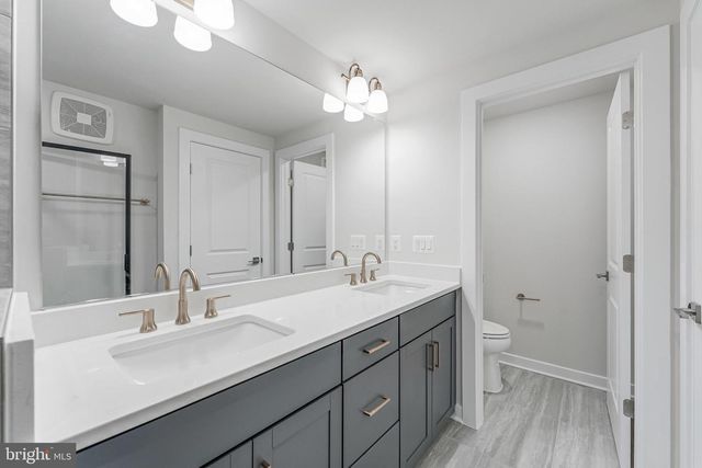 44592 STRABANE TER, Ashburn, VA 20147