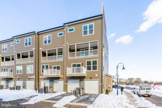 44592 STRABANE TER, Ashburn, VA 20147