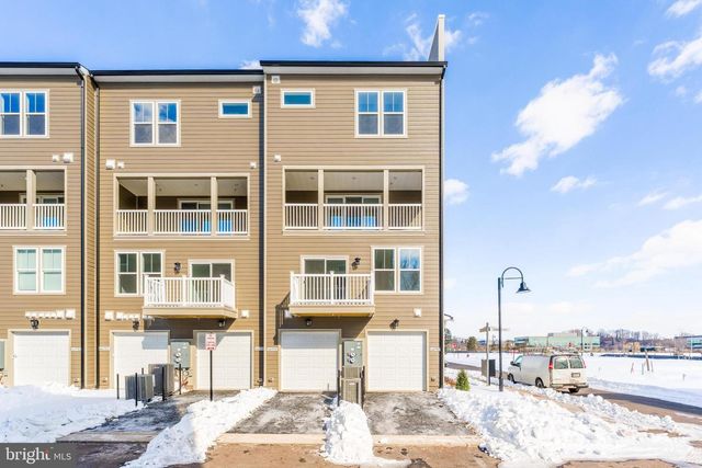 44592 STRABANE TER, Ashburn, VA 20147