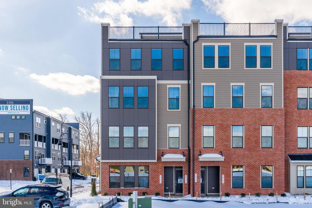 44592 STRABANE TER, Ashburn, VA 20147