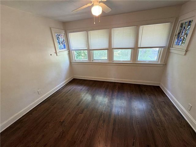 5700 Euclid Avenue, Kansas City, MO 64130