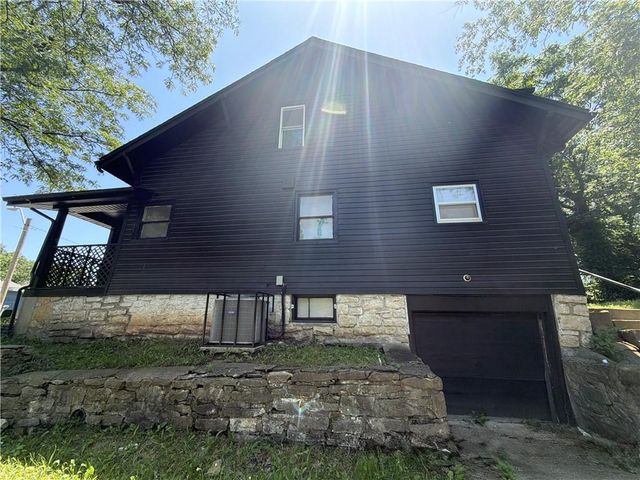 5700 Euclid Avenue, Kansas City, MO 64130
