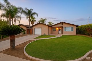 229 15th Place, Delano, CA 93215
